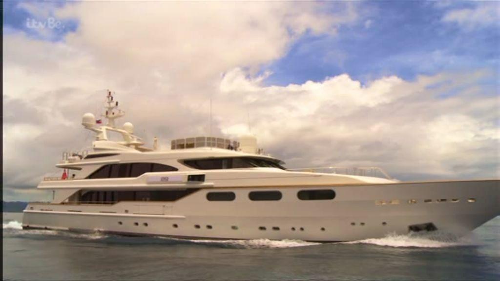 Honor yacht