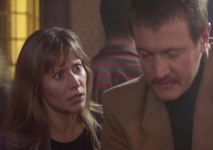 Sara Thorton (played by Maggie O'Neill)