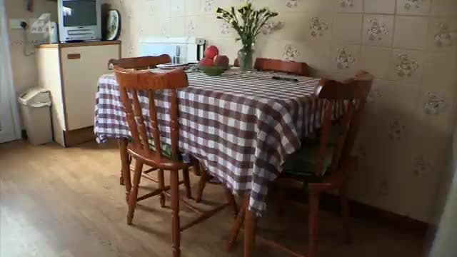 Phil Spencer reviews a house